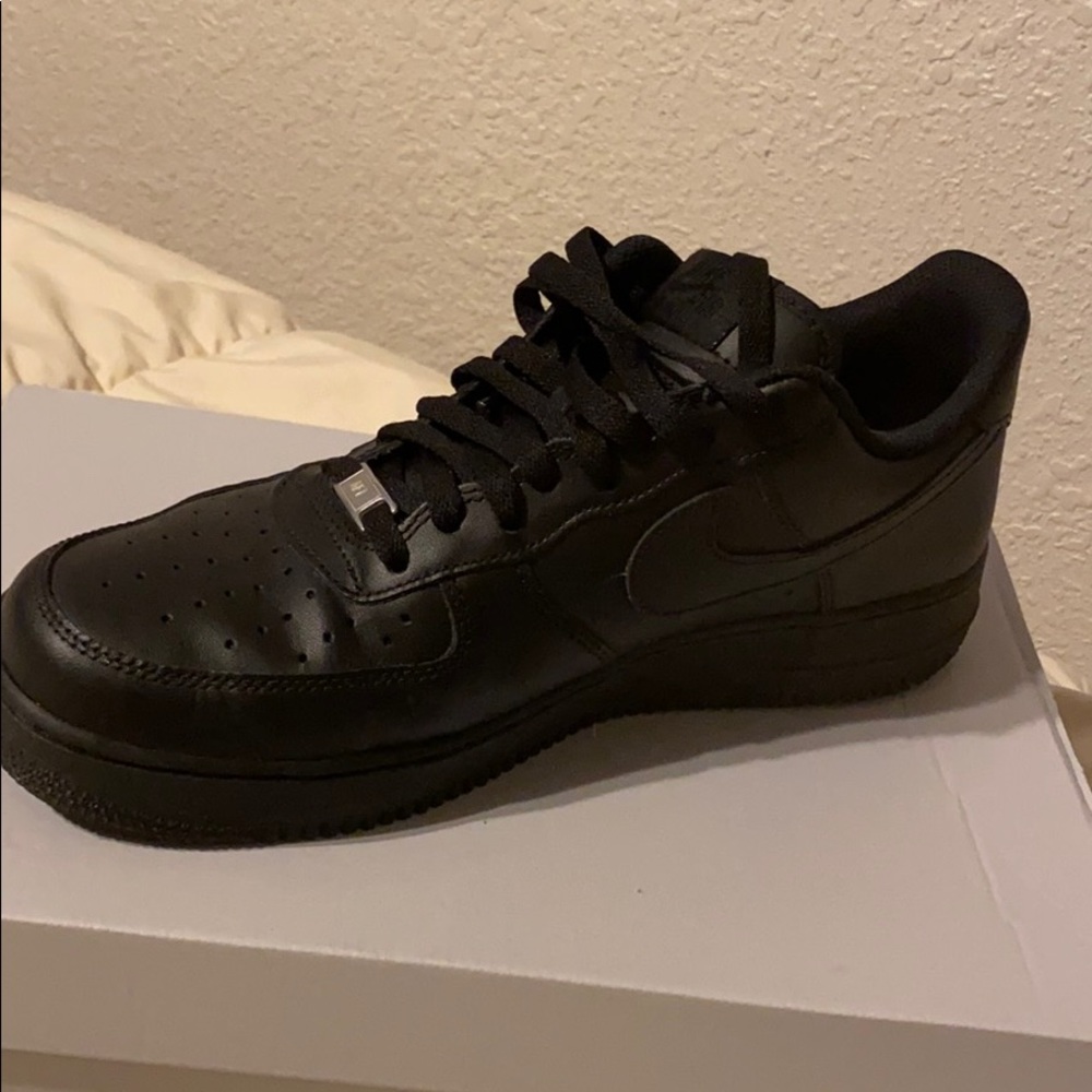 men’s black air force 1